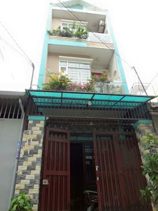 Cần tiền bán gấp nhà Huỳnh Văn Bánh, phường 13, Phú Nhuận, giá bán 4,5 tỷ