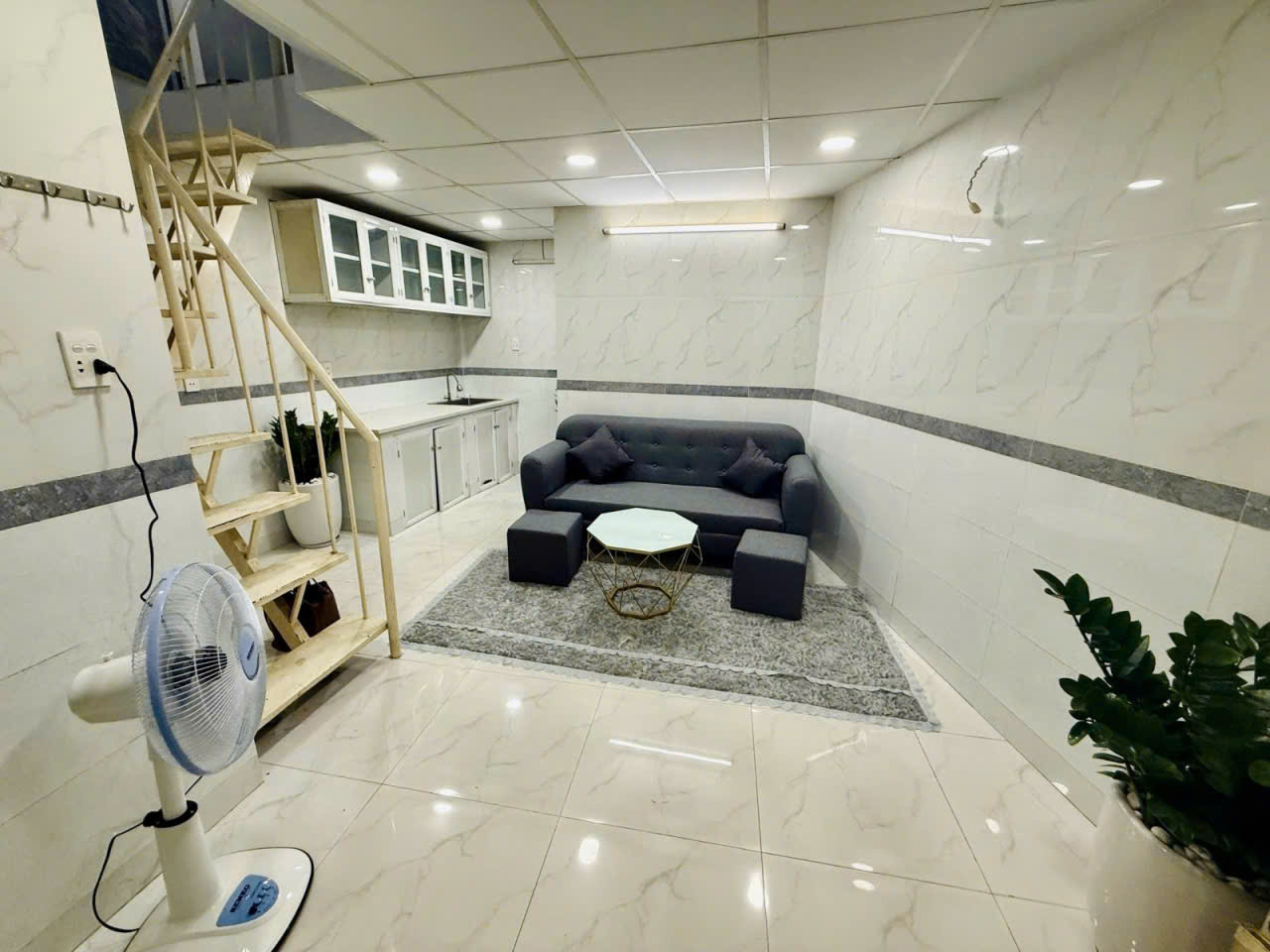 Nhà 2 tầng ở liền, đối diện Sacombank Tây Thạnh, giá 2.15 tỷ