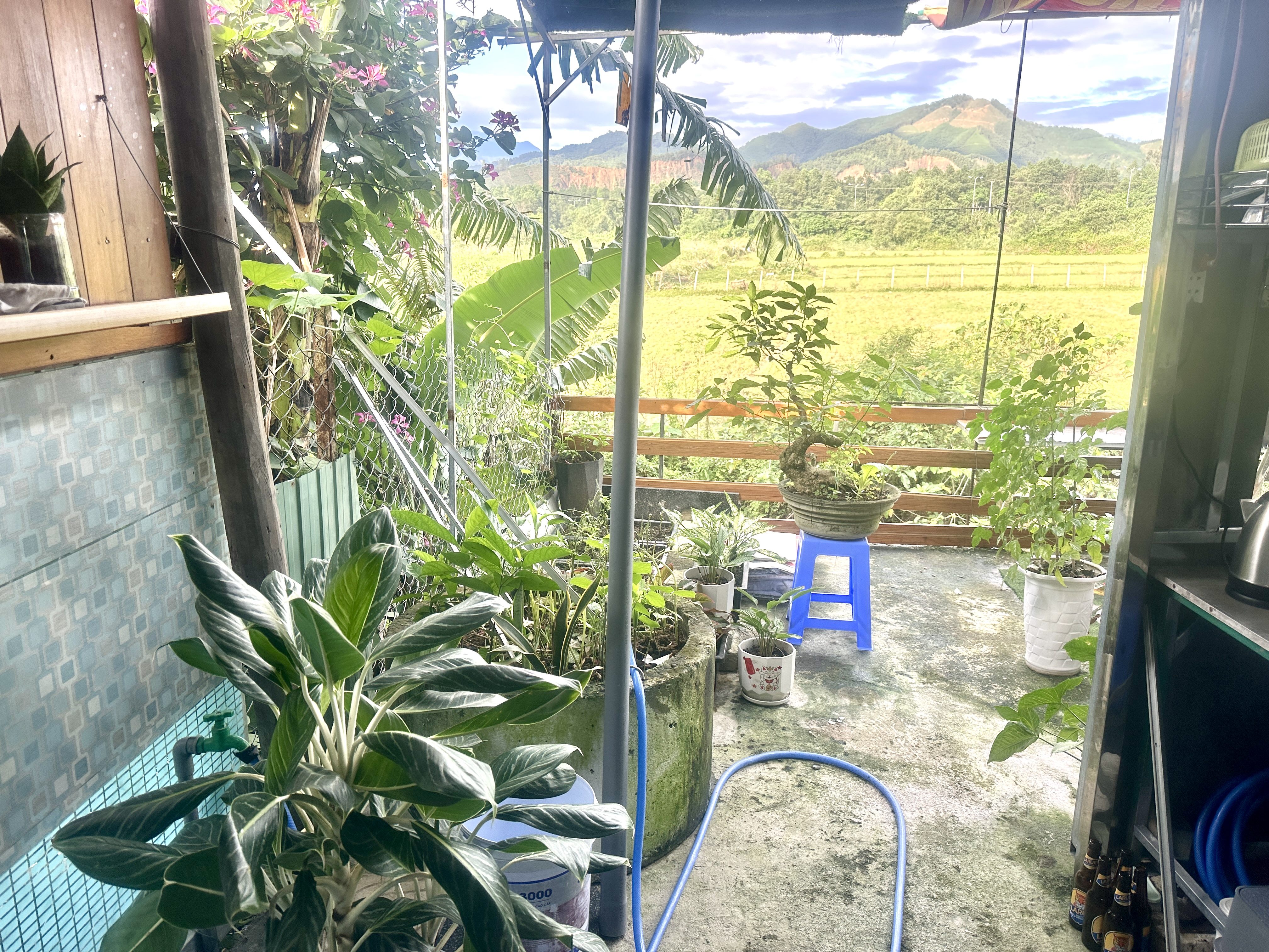 800 triệu - nhà giấy tờ 3 lá - mặt tiền đường 10,5m xã Bà Nà