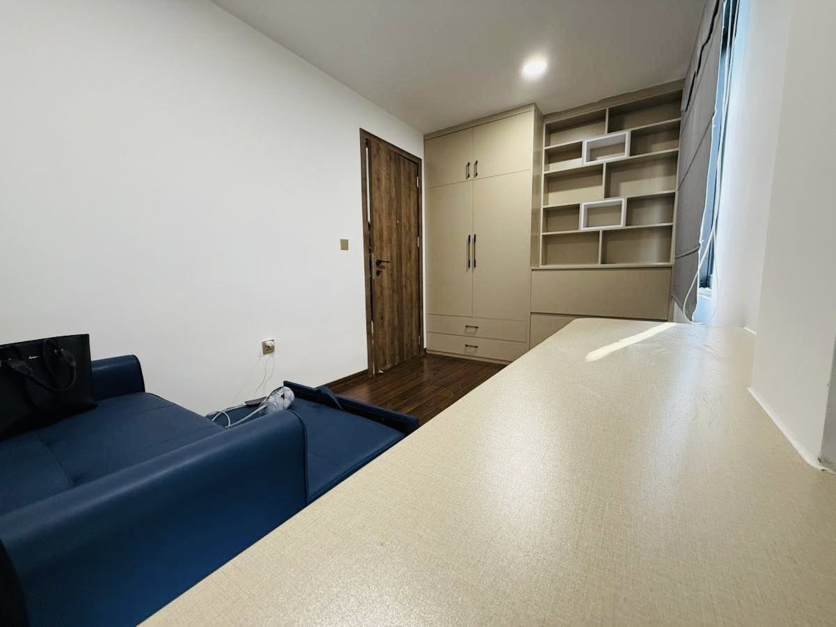 Bán nhà đường Thịnh Liệt, Hoàng Mai, 50m2 - 6 tầng, thang máy