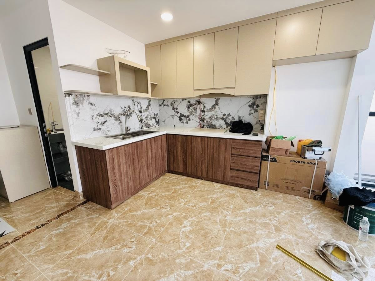 Bán nhà đường Thịnh Liệt, Hoàng Mai, 50m2 - 6 tầng, thang máy