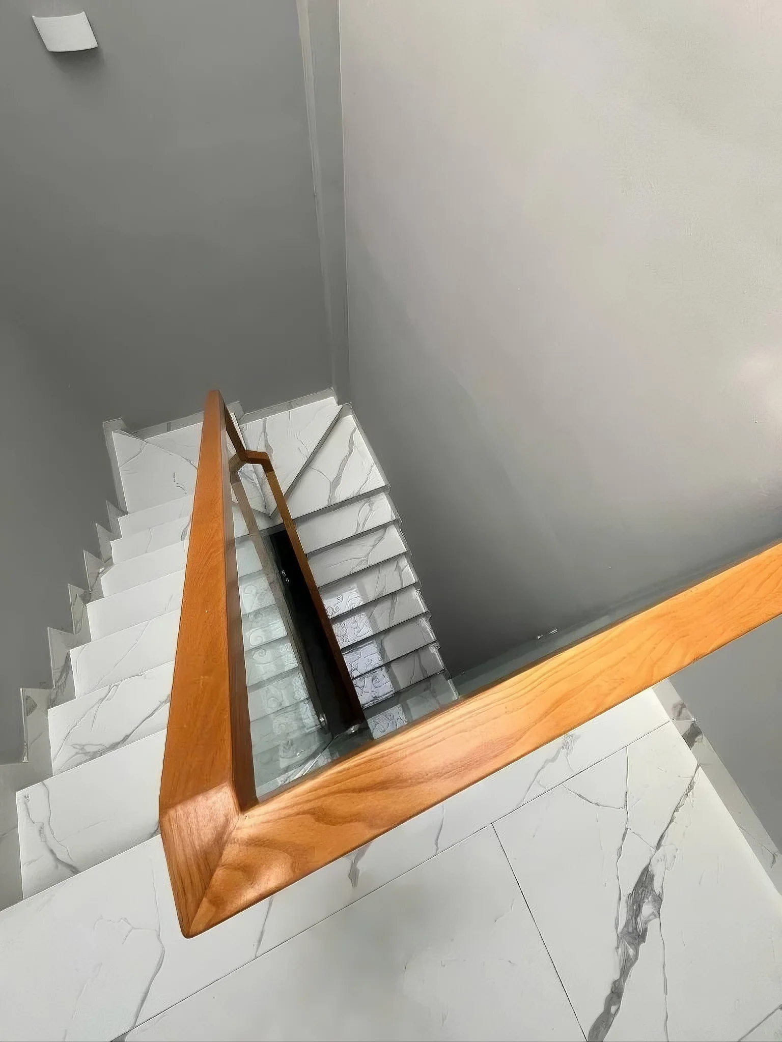 Victor Trần - Chuyên nhà phố trung tâm TP.HCM