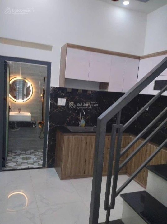 Bán nhà Gò Vấp giá ngộp, chủ đi định cư nước ngoài