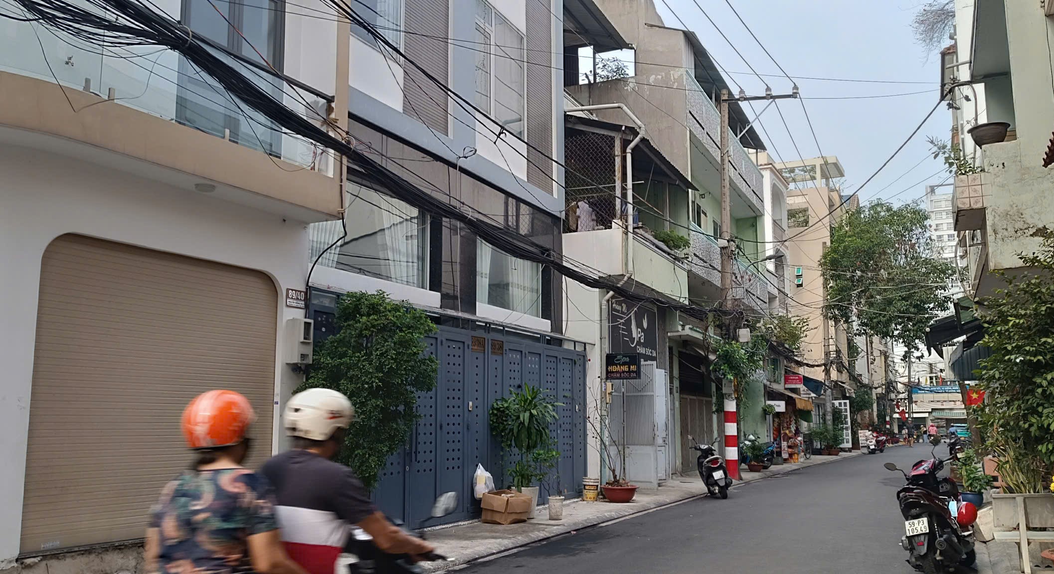 Nhà hẻm xe hơi thông, Nguyễn Hồng Đào, Bàu Cát, giá 5.6 tỷ