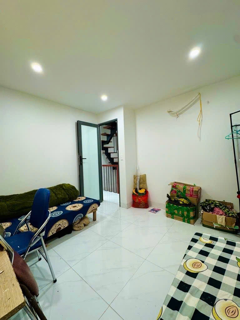 2,35 tỷ bán nhà Tân Khai 3 tầng long lanh Hoàng Mai