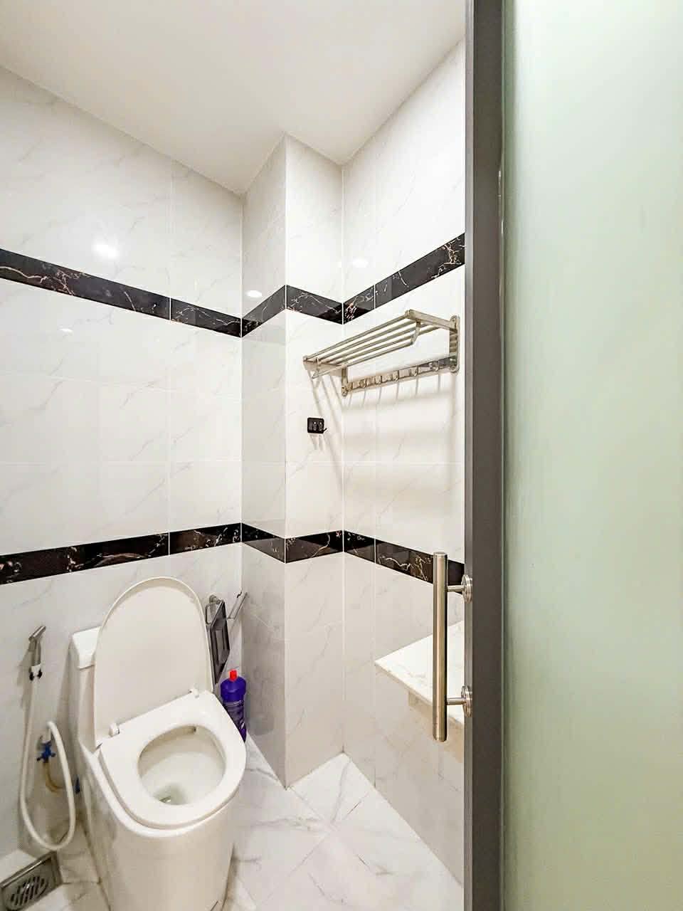 nh Thạnh – Xô Viết Nghệ Tĩnh – gần đại học Ngoại Thương, Hutech – 2 phòng ngủ – 50m² - sổ hồng riêng – 4,999 tỷ