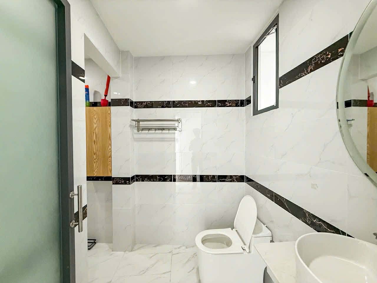 nh Thạnh – Xô Viết Nghệ Tĩnh – gần đại học Ngoại Thương, Hutech – 2 phòng ngủ – 50m² - sổ hồng riêng – 4,999 tỷ