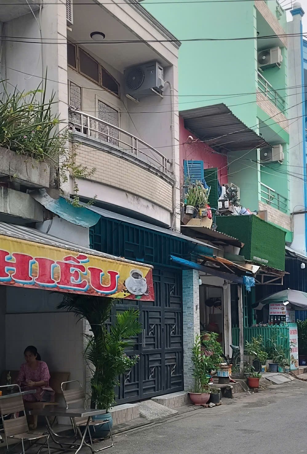 Nhà 2 tầng ô tô đậu cửa, gần mặt tiền Tây Thạnh, giá 4.85 tỷ