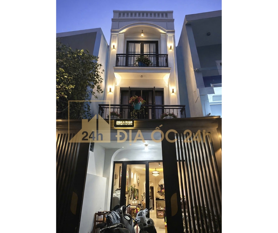 Bán nhà 60m2, Điện Biên Phủ, quận 10, khu Vườn Lài, nhà đẹp, 3 tầng, full nội thất, giá 9.8 tỷ
