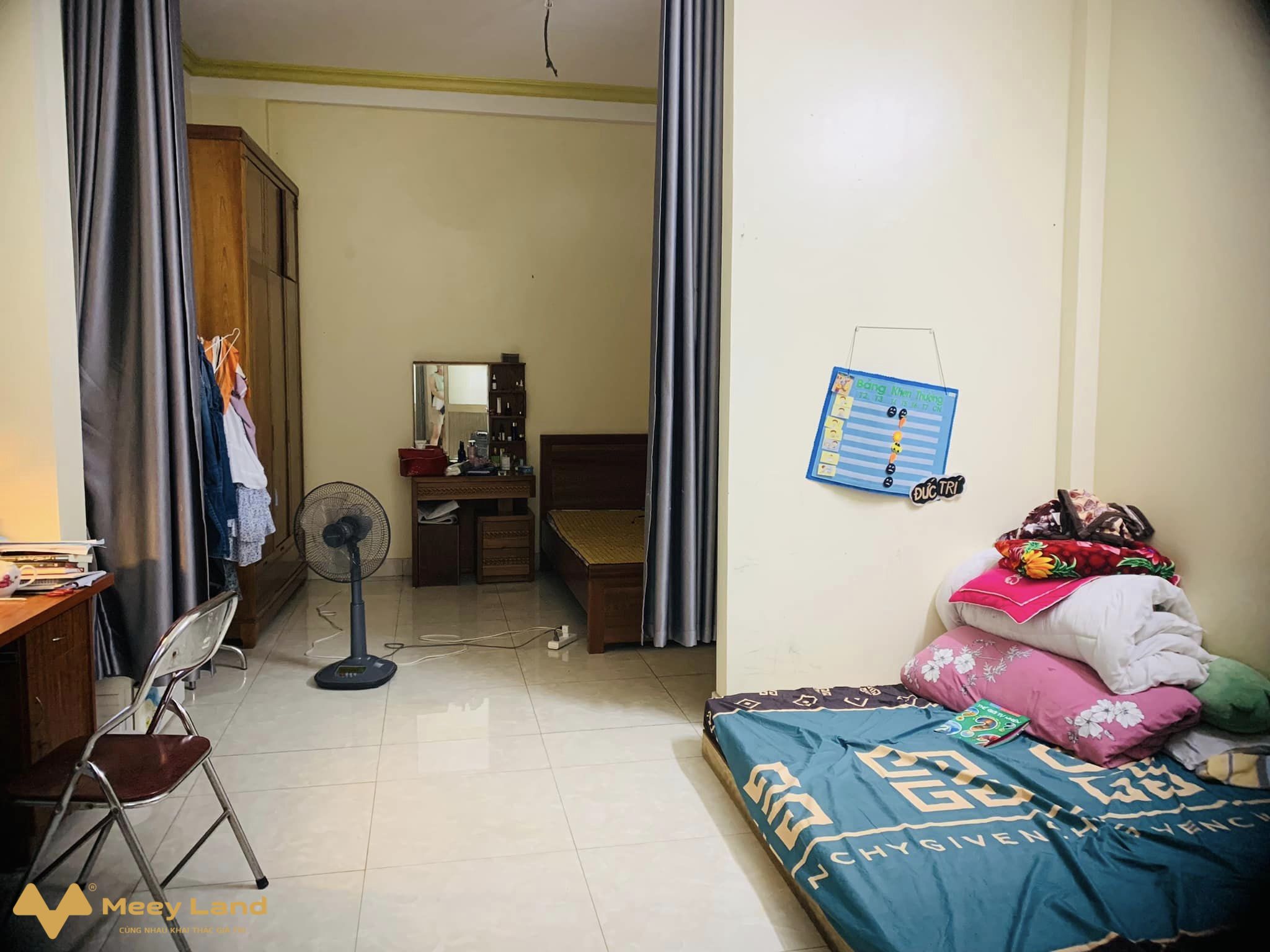 Bán gấp nhà phố Bạch Mai 50m2, 3 tầng, mặt tiền 3,5m, giá 3,48 tỷ