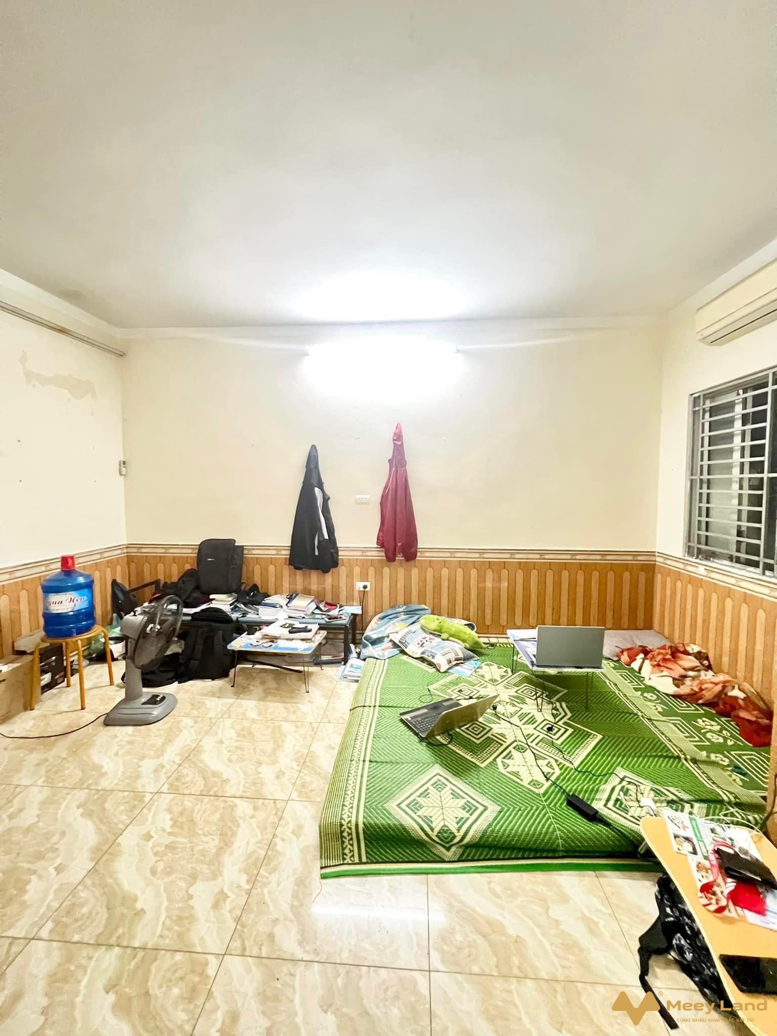 Bán gấp nhà phố Bạch Mai 30m2, 4 tầng, mặt tiền 4,8m, giá 2,5 tỷ