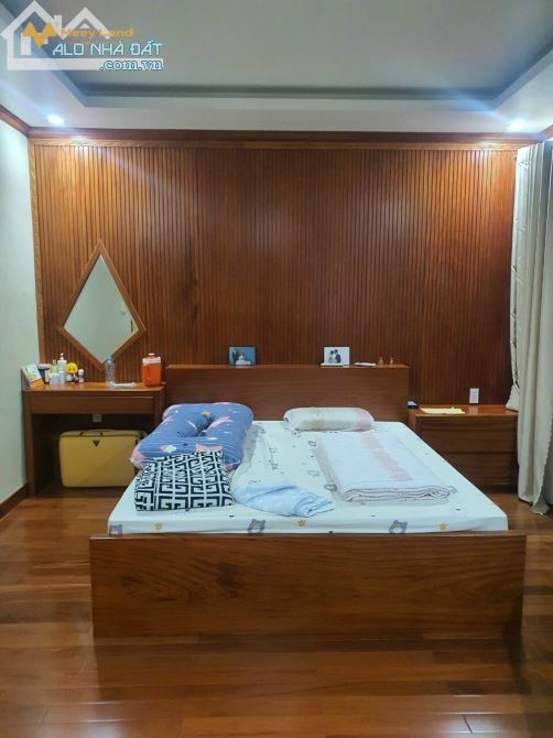 Biệt thự cao cấp 192m2 khu trí thức Bông Sao trung tâm quận 8, Hồ Chí Minh