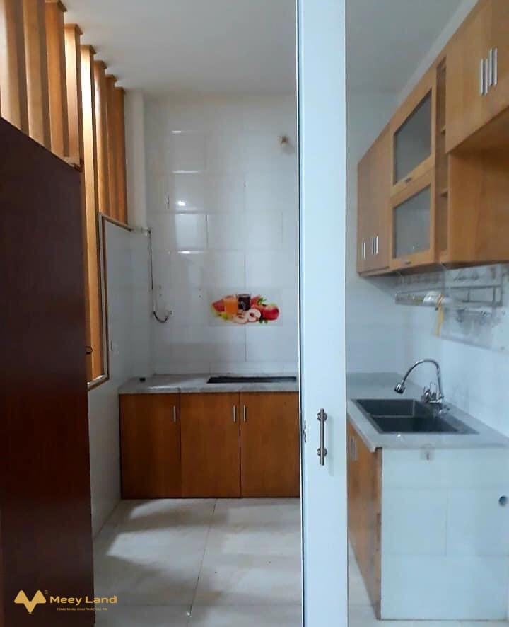 Cần bán gấp nhà đường 494, quận 9, 60m2, 2 tầng, hẻm 8m, giá 4,4 tỷ